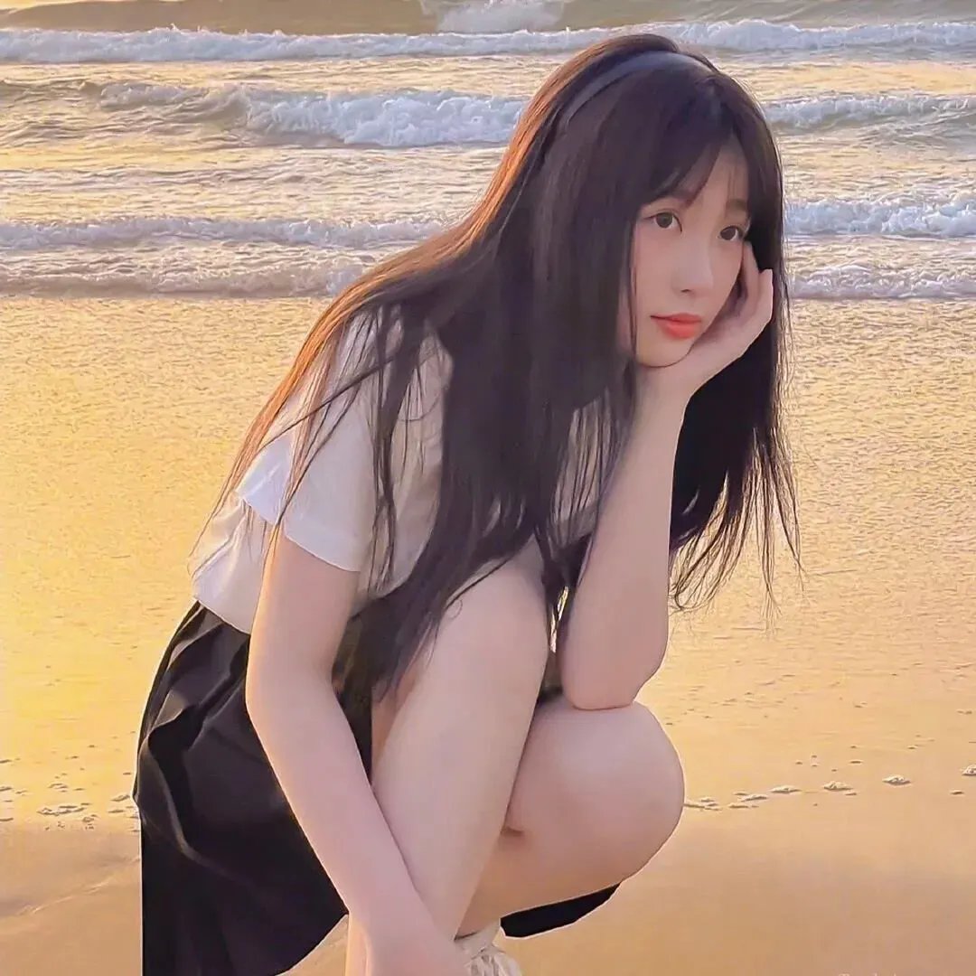 美女霓裳